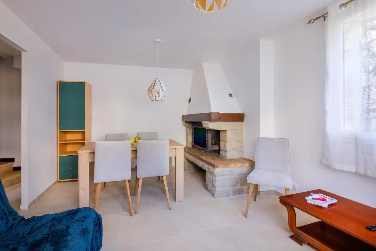 度假居 Jolie Maison Lucéram